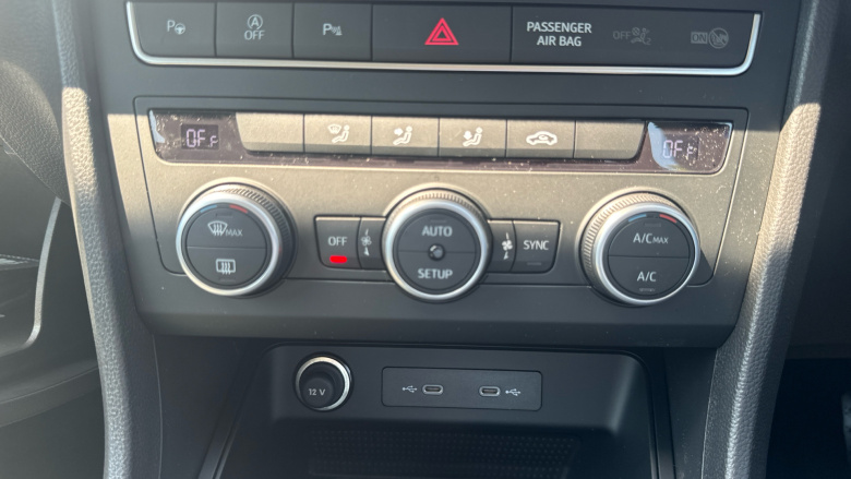 SEAT Ateca 1.5 TSI EVO SE Technology 5dr DSG Petrol Estate